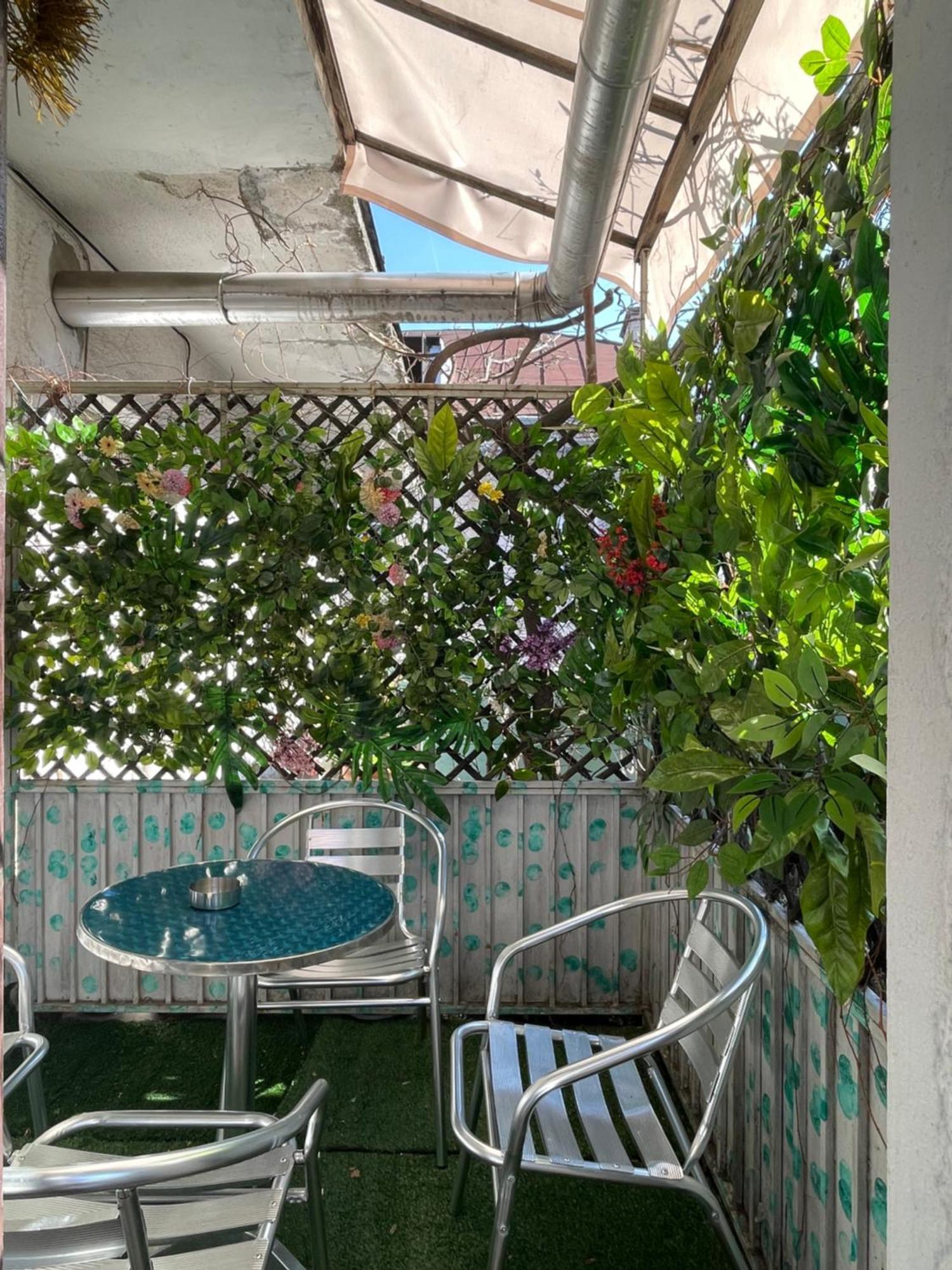 Bg Sunflower Apartment Белград Екстериор снимка